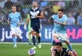 Jamie Maclaren faces Victory on Sunday eager to end his time at Melbourne City in winning style. (James Ross/AAP PHOTOS)