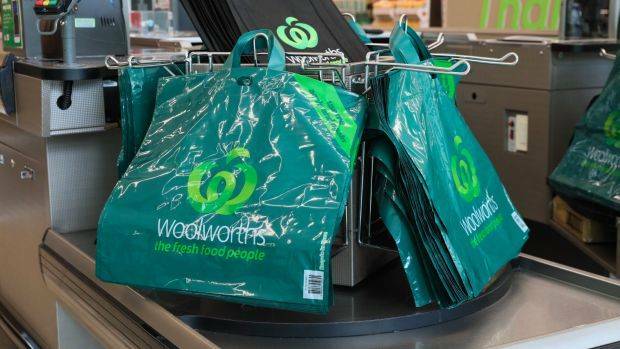 Woolworths' new thicker reusable plastic bags that are to replace single-use plastic bags. Photo: Supplied
