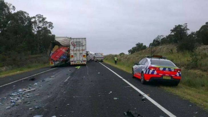 Truck crash 25 km north of Goulburn on the Hume Highway has traffic at a standstill. Photo: Kristy Wilcock