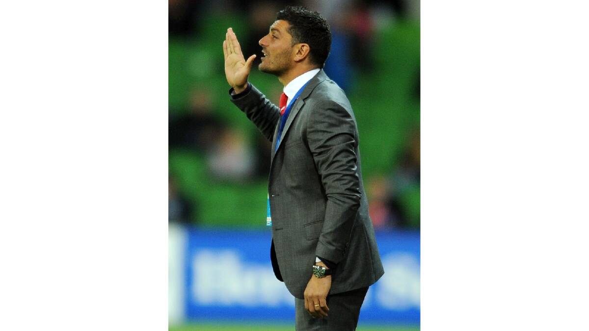 Coach John Aloisi of the Heart during the round six A-League match between the Melbourne Heart and Sydney FC. Photo: Getty Images.