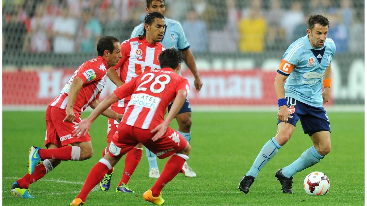 Alessandro Del Piero of Sydney controls the ball during the round six A-League match between the Melbourne Heart and Sydney FC. Photo: Getty Images.