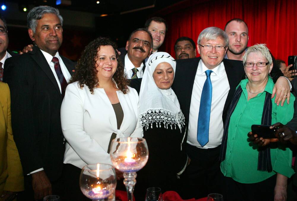 Kevin Rudd visits Rooty Hill RSL